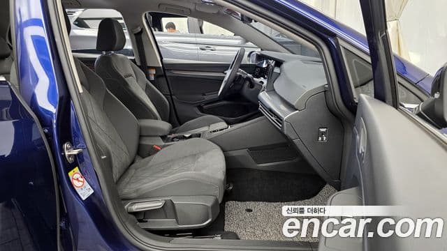 Volkswagen Гольф 8세대 Prestige, 2022 11