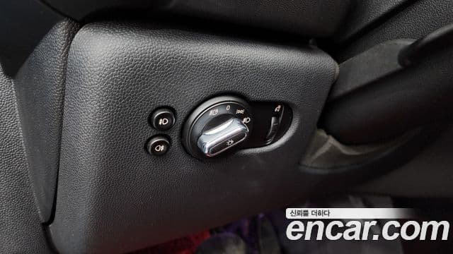 Mini Cooper D 3세대, 2015 14