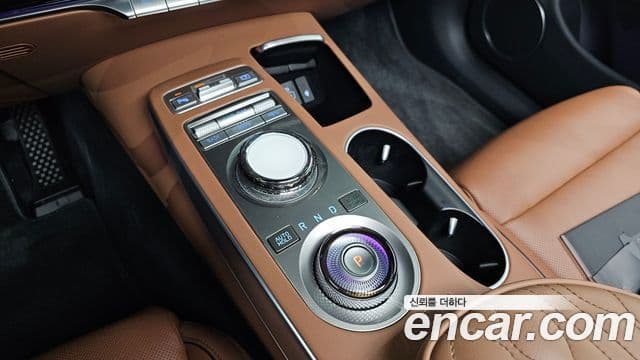 Genesis GV70, 2023 9