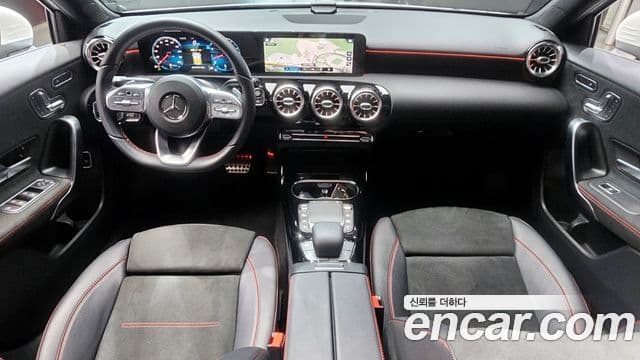 Mercedes-Benz A-класс W177 AMG A35 4MATIC седан, 2021 7