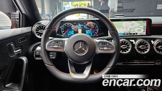 Mercedes-Benz A-класс W177 AMG A35 4MATIC седан, 2021 14