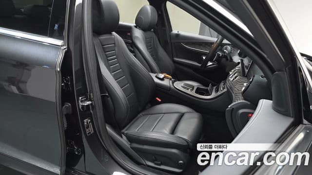 Mercedes-Benz E-класс W213 AMG Line, 2021 10