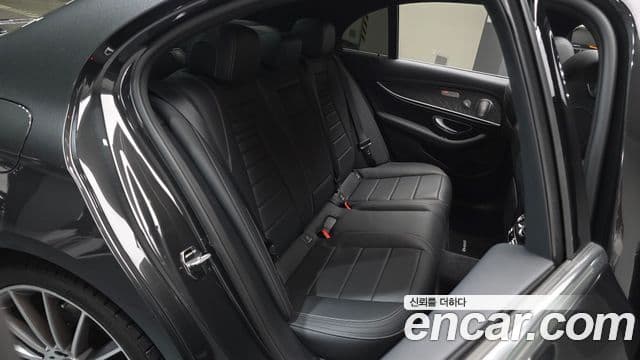 Mercedes-Benz E-класс W213 AMG Line, 2021 13