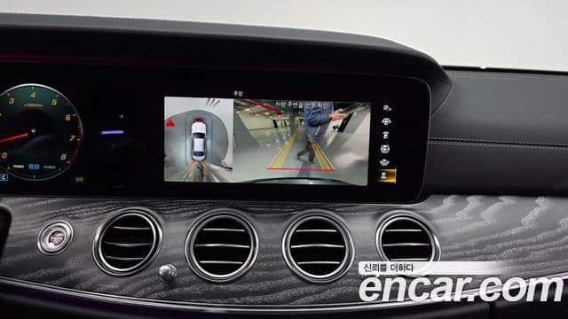 Mercedes-Benz E-класс W213 AMG Line, 2021 16