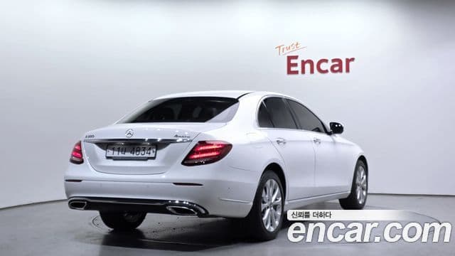 Mercedes-Benz E-класс W213 Exclusive, 2019 2