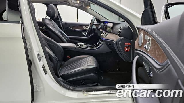 Mercedes-Benz E-класс W213 Exclusive, 2019 10