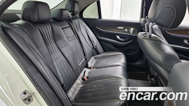 Mercedes-Benz E-класс W213 Exclusive, 2019 12