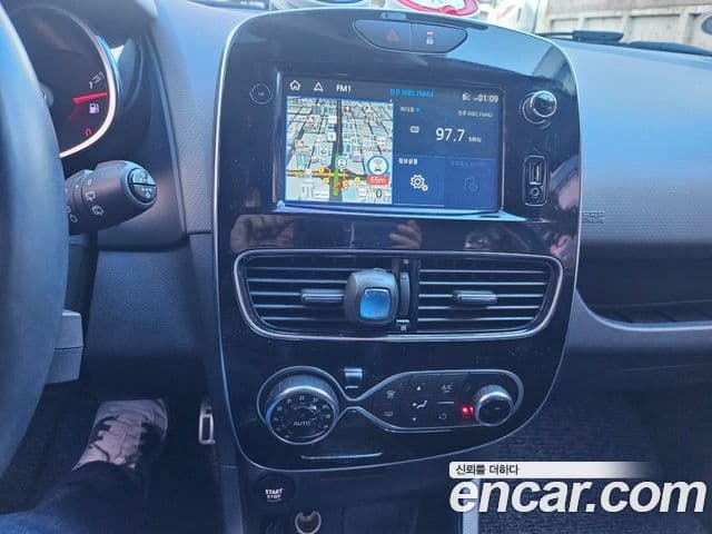 Renault Korea(Samsung) 클리오 intense, 2018 19