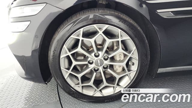 Genesis G80 (RG3) бензин 2.5 турбо AWD, 2022 все фото