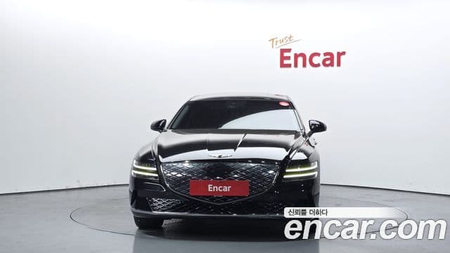 Genesis electrified G80 (RG3) e-AWD, 2023 3