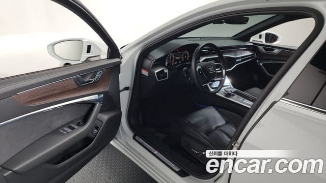 Audi A6 (C8) Premium, 2024 10