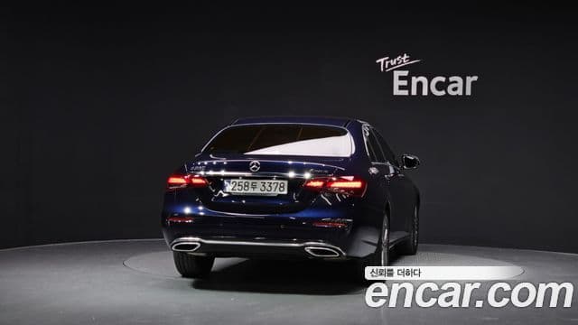 Mercedes-Benz E-класс W213 Avantgarde, 2021 4
