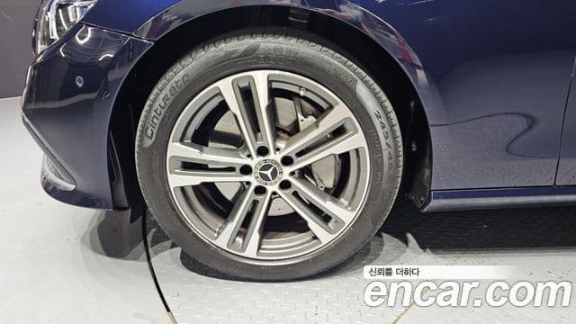 Mercedes-Benz E-класс W213 Avantgarde, 2021 все фото