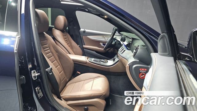 Mercedes-Benz E-класс W213 Avantgarde, 2021 11