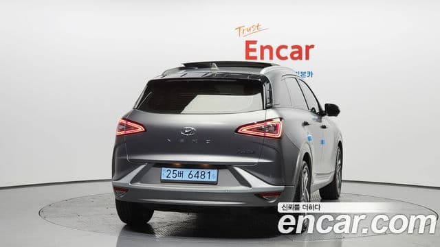 Hyundai NEXO Premium, 2023 4