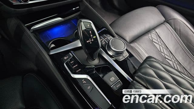 BMW 5시리즈 (G30) 520d M Sport Plus, 2020 9