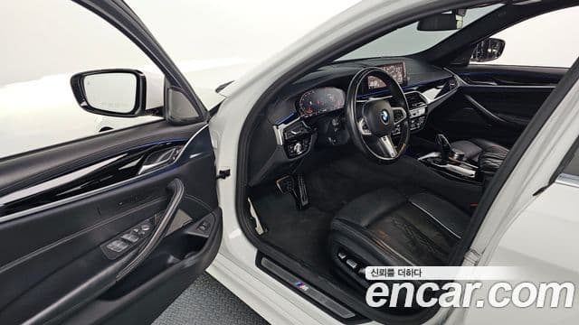 BMW 5시리즈 (G30) 520d M Sport Plus, 2020 11