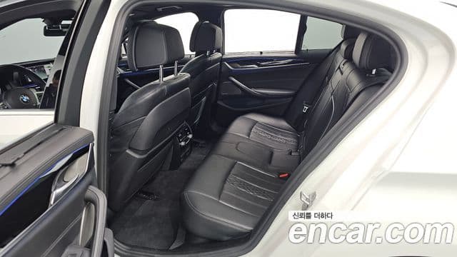 BMW 5시리즈 (G30) 520d M Sport Plus, 2020 12