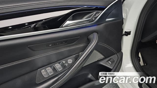 BMW 5시리즈 (G30) 520d M Sport Plus, 2020 17