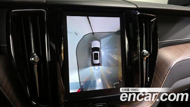 Volvo XC60 2세대 B5 Inscription, 2022 15