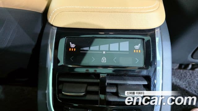 Volvo XC60 2세대 B5 Inscription, 2022 19