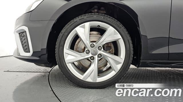 Audi A4 (B9) Premium, 2021 все фото