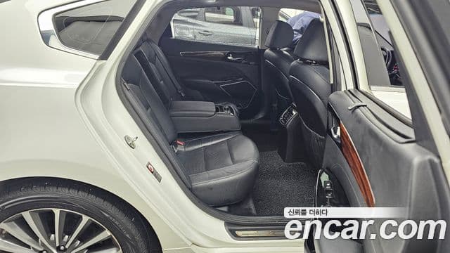 Kia All New K7 3.0 LPI Prestige (арендный автомобиль), 2016 12