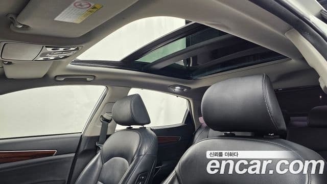 Kia All New K7 3.0 LPI Prestige (арендный автомобиль), 2016 19