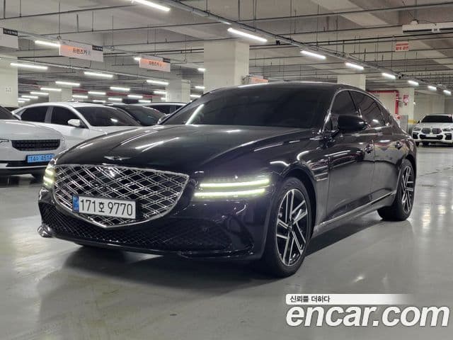 Genesis G80 (RG3) бензин 2.5 турбо AWD, 2025 1