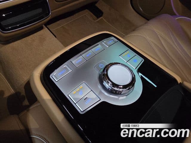 Genesis G80 (RG3) бензин 2.5 турбо AWD, 2025 9