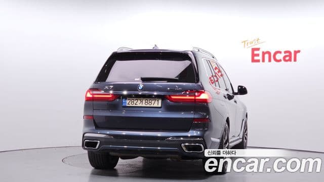 BMW X7 (G07) xDrive 40i M Sport 6인승, 2021 4
