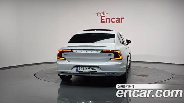 Volvo S90 B5 Ultimate Bright, 2024 4