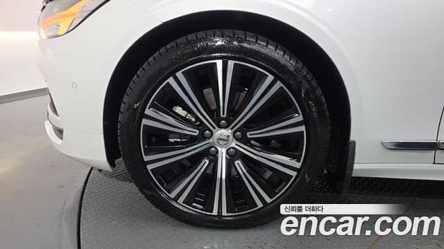 Volvo S90 B5 Ultimate Bright, 2024 все фото