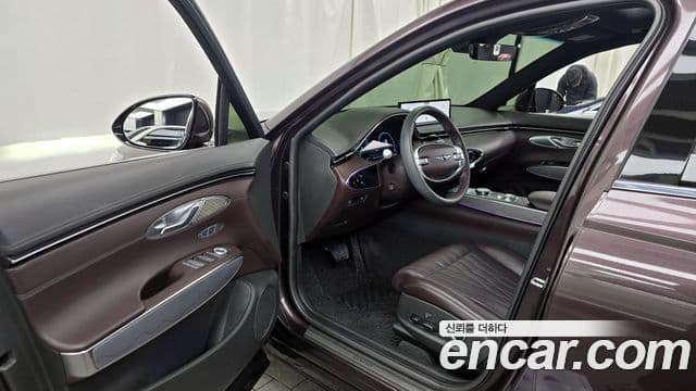 Genesis GV70, 2021 10