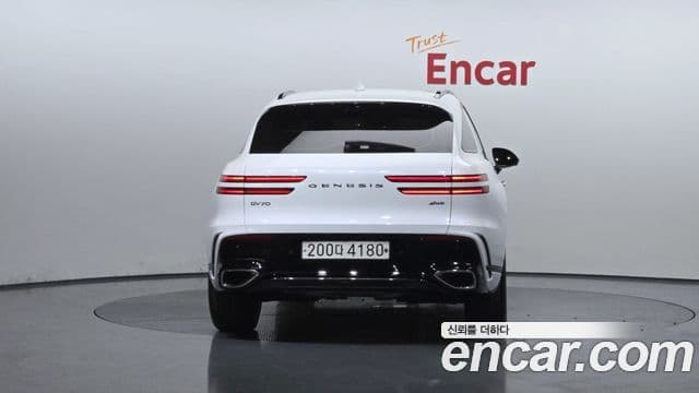 Genesis GV70, 2025 4