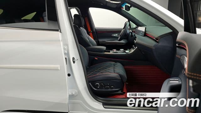 Genesis GV70, 2025 11