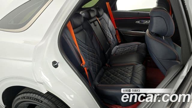 Genesis GV70, 2025 12