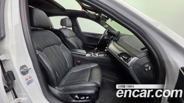 BMW 5시리즈 (G30) 523d xDrive M Sport, 2023 10
