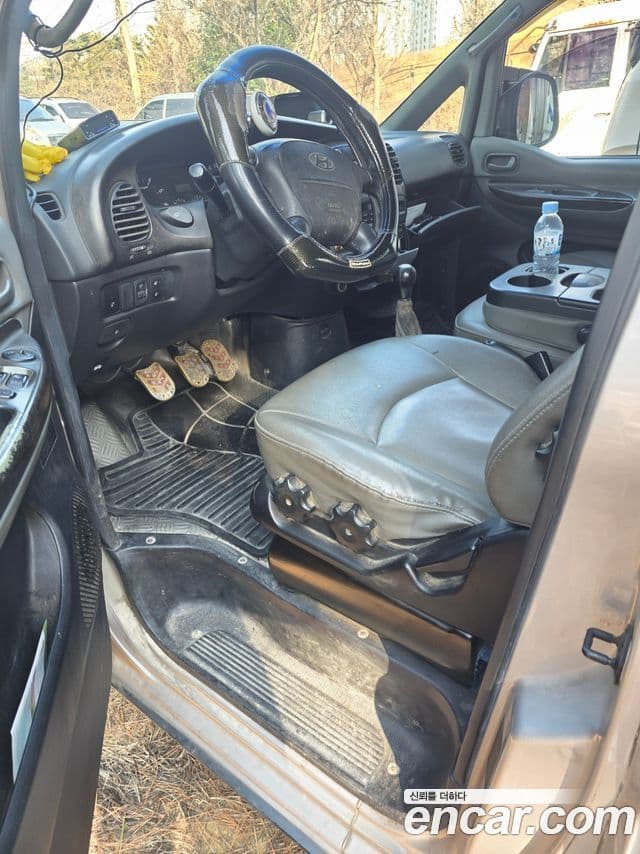 Hyundai Starex GRX, 2006 4