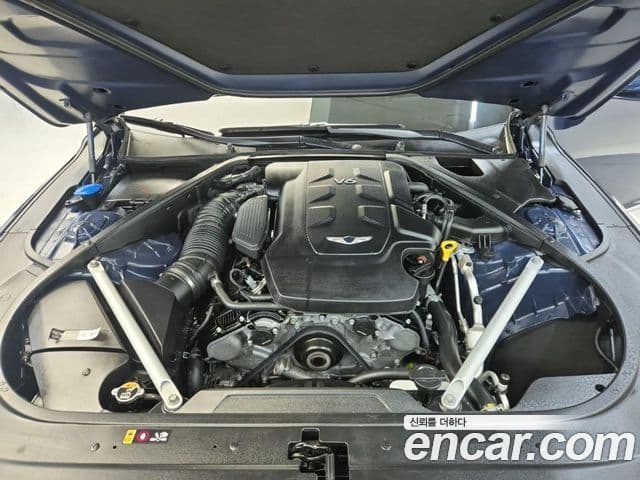 Genesis G90 Premium Luxury, 2021 все фото