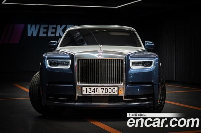 Rolls-Royce 팬텀 6.7 EWB V12, 2018 3