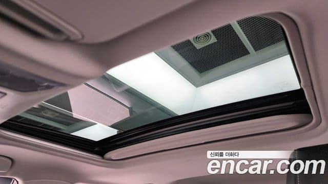 Toyota RAV4 5세대 2.5 4WD гибрид LTD, 2024 18