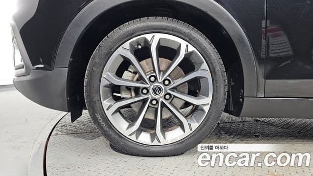 KG모빌리티(SsangYong) Tivoli Air дизель RX 4WD, 2018 все фото