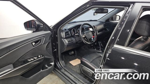 KG모빌리티(SsangYong) Tivoli Air дизель RX 4WD, 2018 10