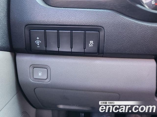 Kia The / новый New Carnival Luxury, 2019 6