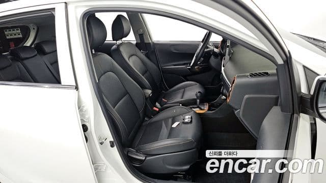 Kia Morning Urban (JA) Signature, 2023 12