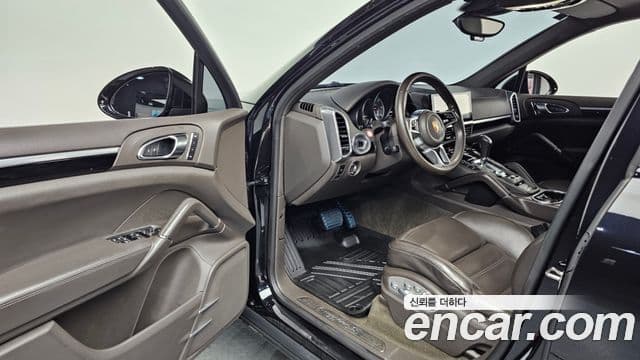 Porsche New Cayenne 958, 2015 10