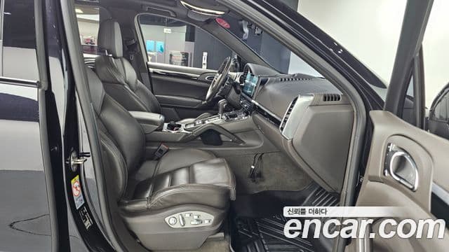 Porsche New Cayenne 958, 2015 11