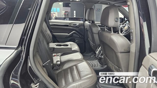 Porsche New Cayenne 958, 2015 12
