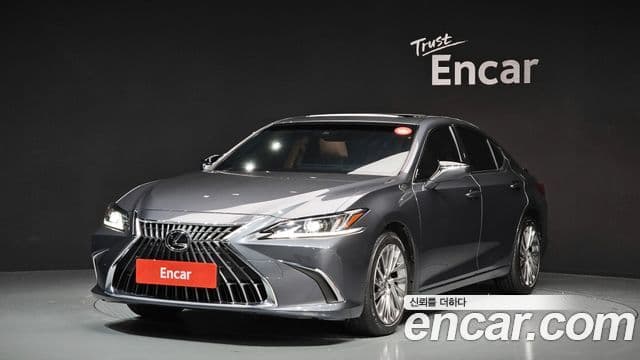 Lexus ES300h 7세대 Luxury Plus, 2023 1
